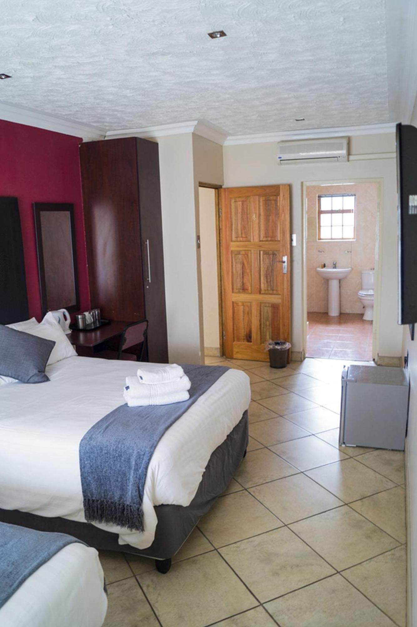 Ivory Bendor Lodge *